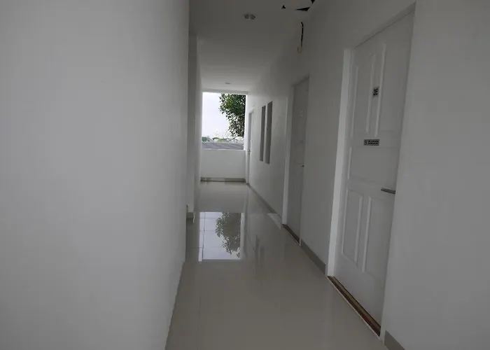 Bintaro Rumah Kayu Manis Jakarta